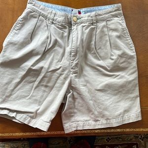 Men’s tan 32 waist Hilfiger shorts